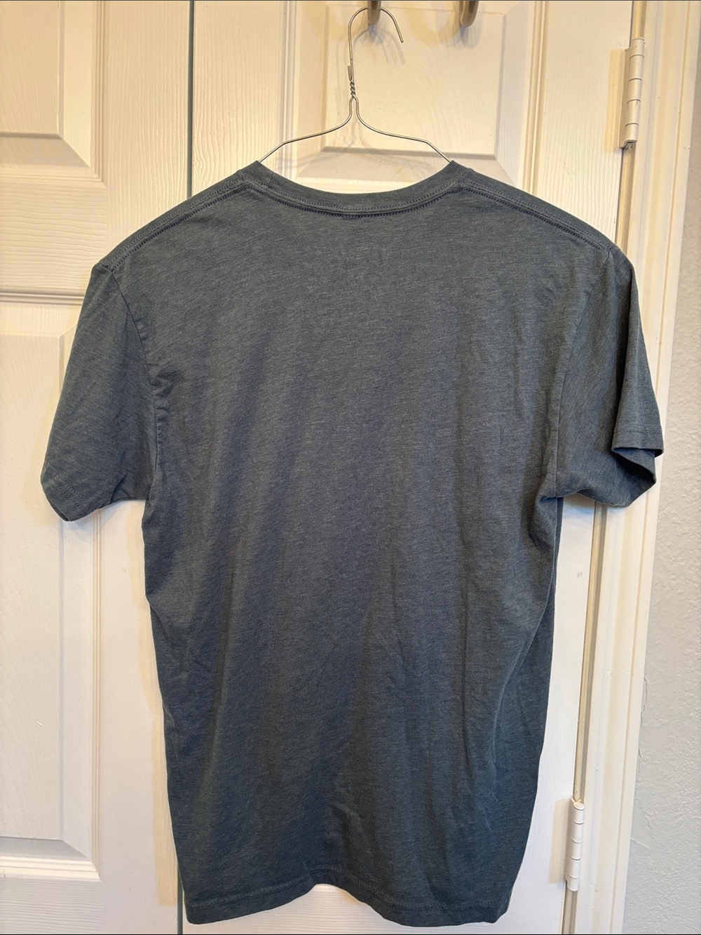 Howler Brothers Blue Tarpon Crown Graphic Tee - Picture 4 of 4